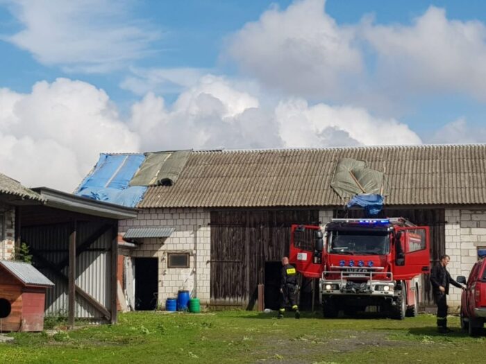 straty w gospodarstwach, wichura w powiecie zamoskim, gminia Komarów-Osada, Śniatycze