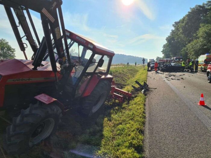 wypadek, ciągnik, peugot, szamotuły