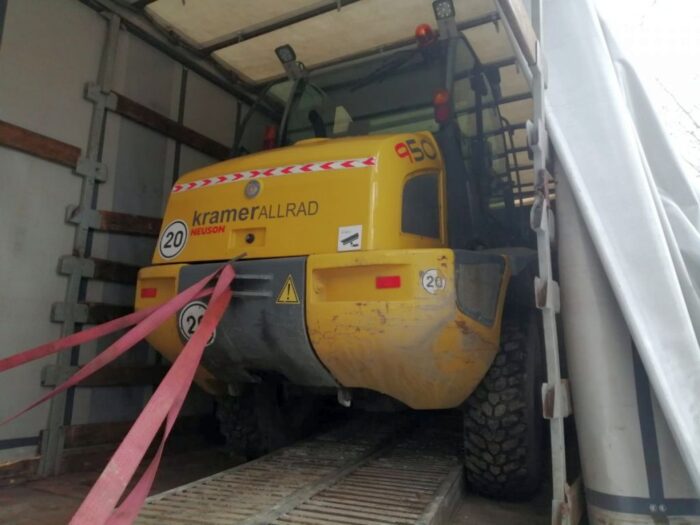 kradzieże ładowarek, KPP Krapkowice, owoczesne rolnictwo