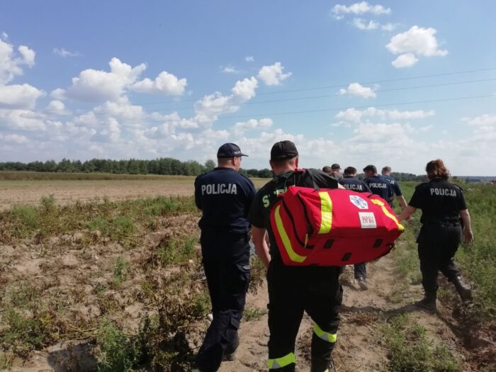 policja na polu, gmina Głusk, oprysk pola, skargi na rolników, środki ochrony roślin