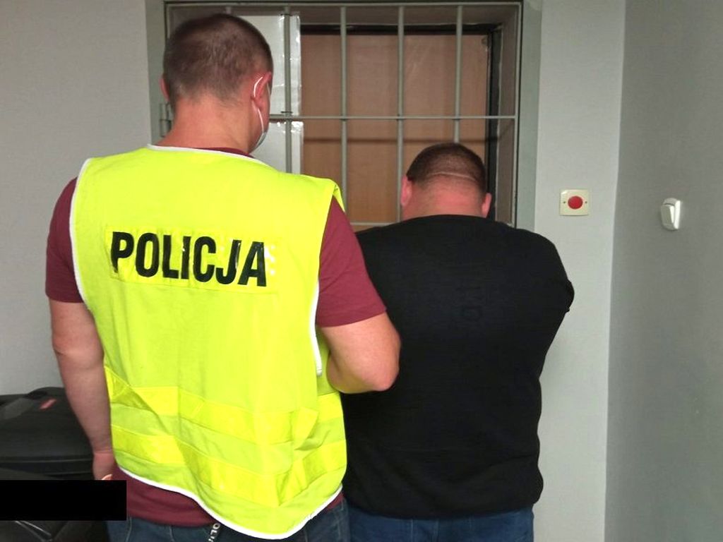 złodzieje siodeł konnych, gmina Żytno, powiat radomszczański, akcesoria jeździeckie