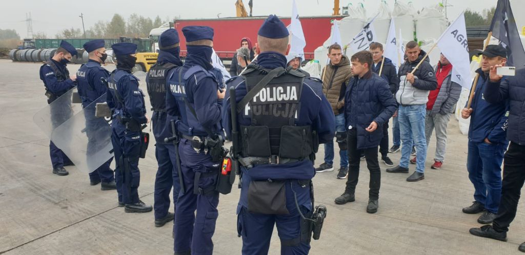 blokada torów w Woli Baranowskiej, Michał Kołodziejczak, Agrounia, ceny nawozów