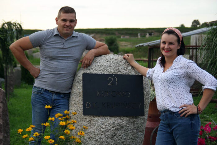 Konrad Krupiński, krowy mleczne, bydło mleczne, hodowla bydła. produkcja mleka, gospodarstwo mleczne, obora, krowy