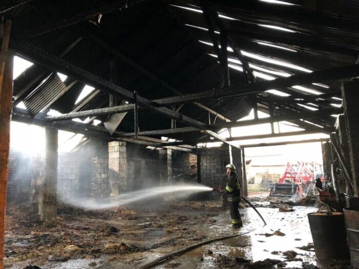 Suchodaniec, poiwiat strzelecki, zawalona stodoła