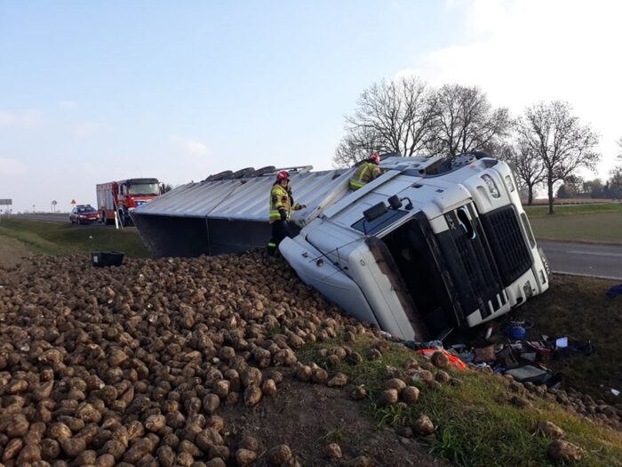 transport suchego chleba na pasze, transport buraków, Ewelina Semeniuk, Marcin Lebiedowicz