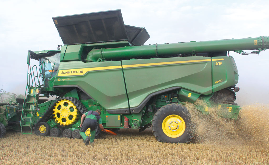 Kombajn zbożowy John Deere X9 1000, RPT, Rolniczy Przegląd Techniczny, Postomino