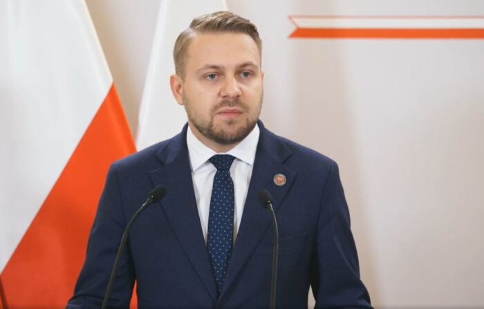 kara za zaśmiecanie pól i lasów, Jacek Ozdoba, ochrona środowiska, odpady niebezpieczne