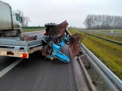 pług spadł z przyczepy, droga ekspresowa S5, węzeł Czempiń, powiat kościański