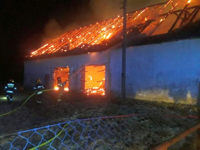 pożary w gospodarstwach, Bykowo, Wojciech Łuszczak, Wołowiec, Dariusz Schacht