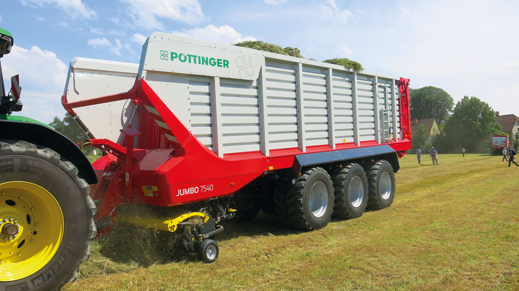 Pöttinger, maszyny do zbioru zielonek, przyczepy samozbierające Jumbo 7000, RPT, Rolniczy Przegląd techniczny