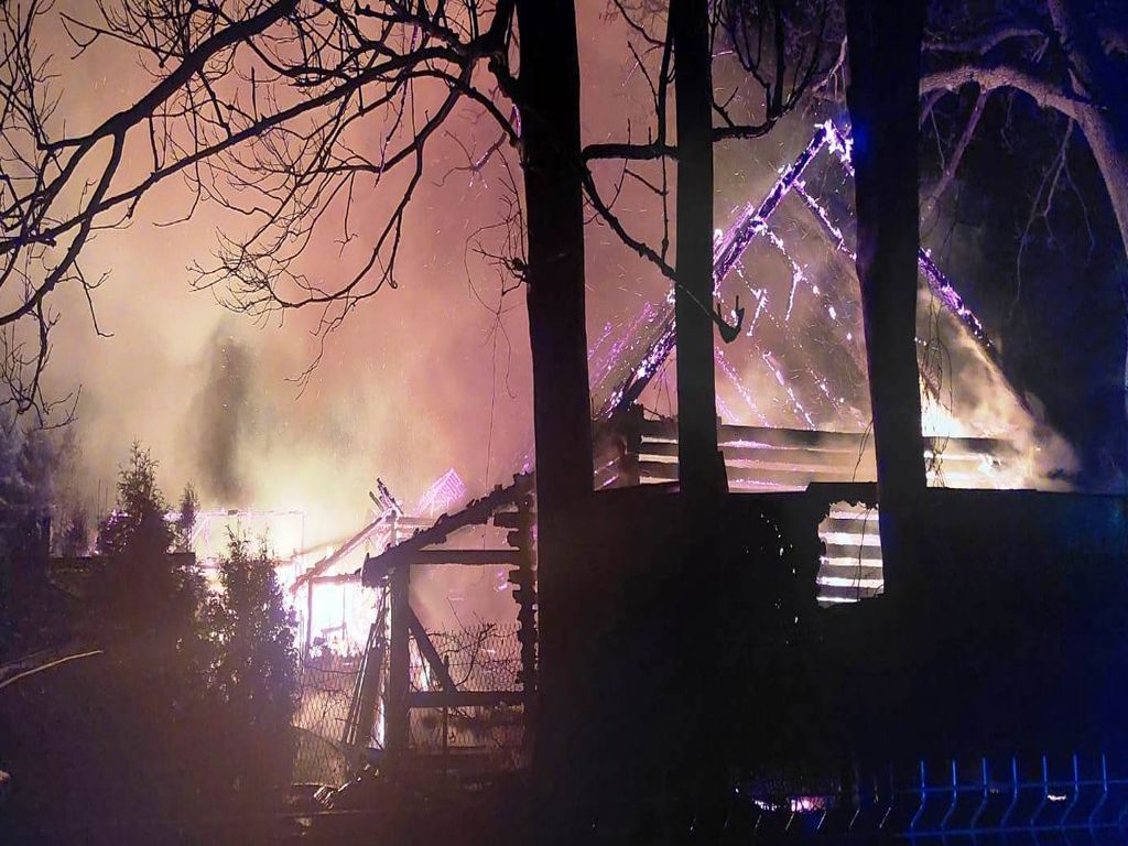 pożar stodół, Barcice, powiat nowosądecki, KM PSP Nowy Sącz