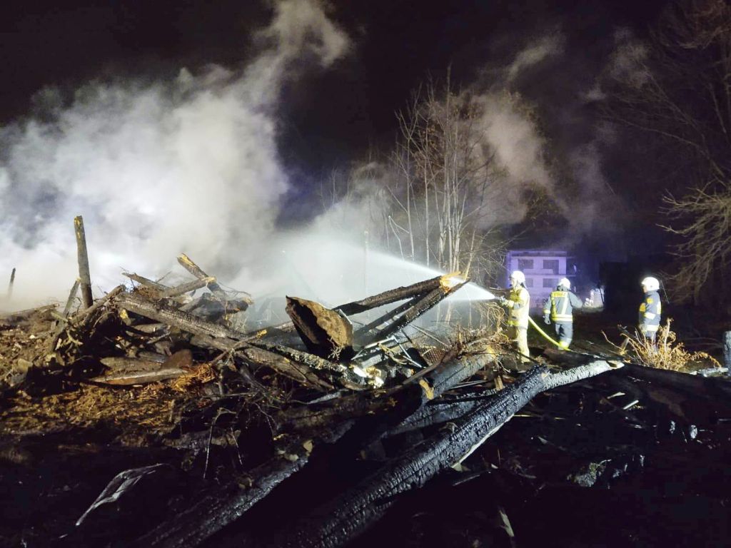 pożar stodół, Barcice, powiat nowosądecki, KM PSP Nowy Sącz