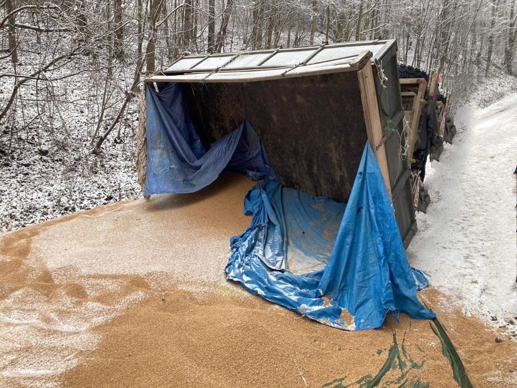 wypadki z udziałem ciągników rolniczych, Kolonia Grzybów, powiat staszowski, Joanna Szczepaniak