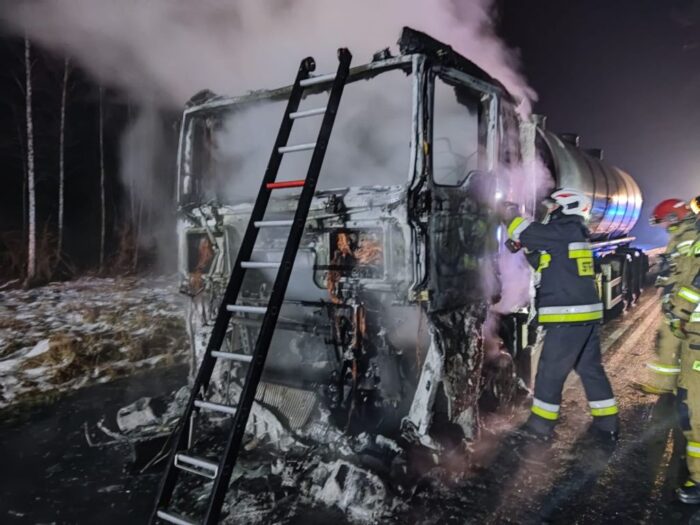 transport mleka, Kocury, gmina Dobrodzień, KP PSP Olesno, pożar mleczarki