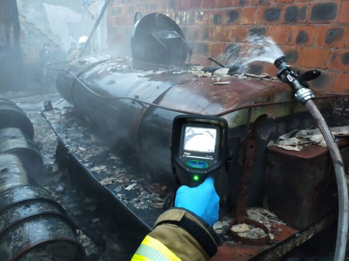 pożary w gospodarstwach, zbiorniki z olejem napędowym, KP PSP Gniezno