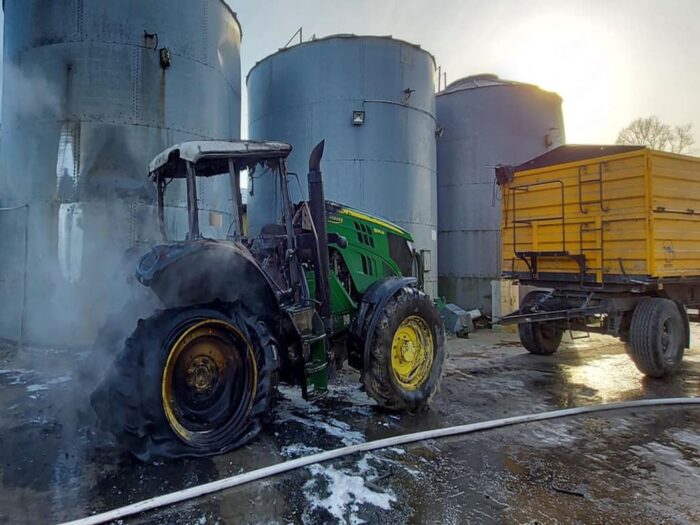 pożar ciągnika na posesji, Sulino, Paweł Ginda, KP PSP Choszczno