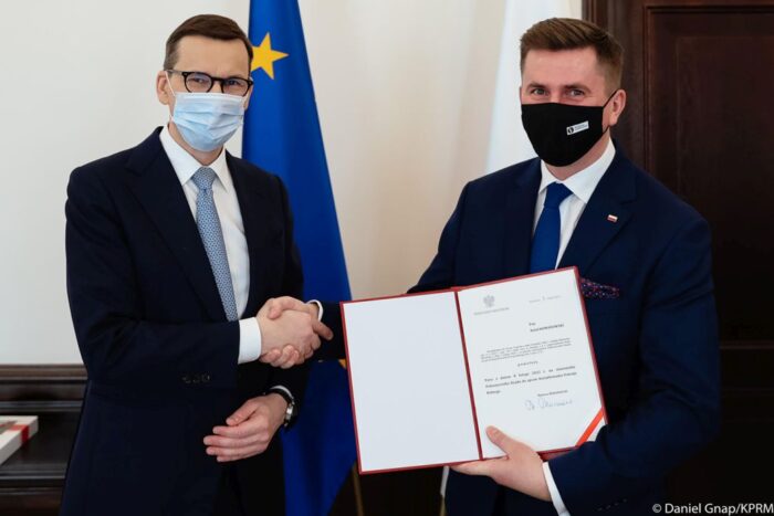 mateusz morawiecki, ministerstwo rozwoju, rząd pis