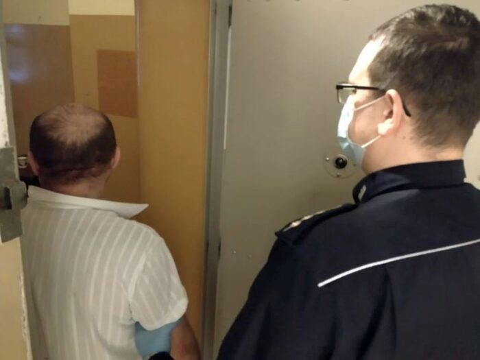 Ustawa o ochronie zwierząt, znęcanie się nad zwierzętami, gmina Mikołajki Pomorskie