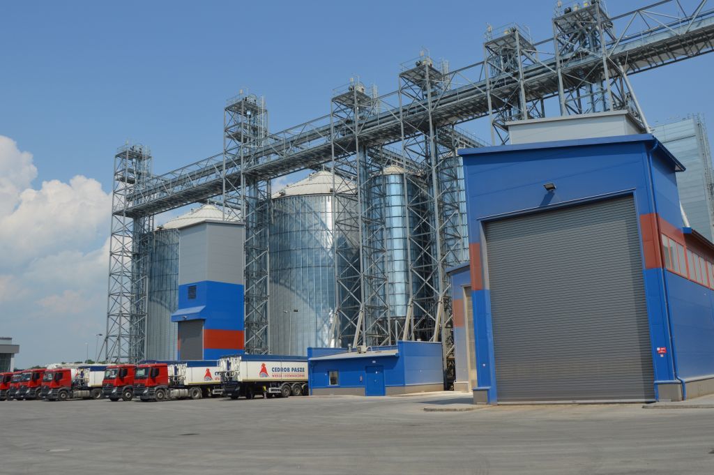 Ligota Dolna, Kluczbork, opolszczyzna, Cedrob, cedrob pasze, wytwórnia pasz