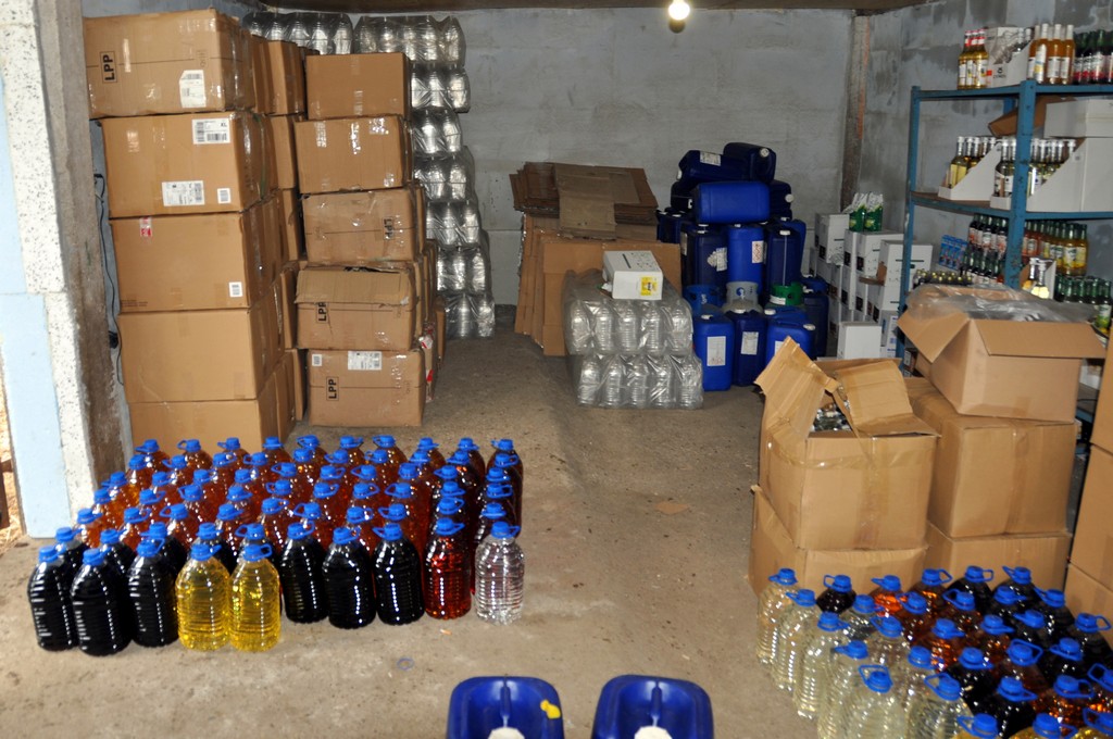 leśna bimbrownia, czarma białostocka, kas, nielegalna produkcja alkoholu