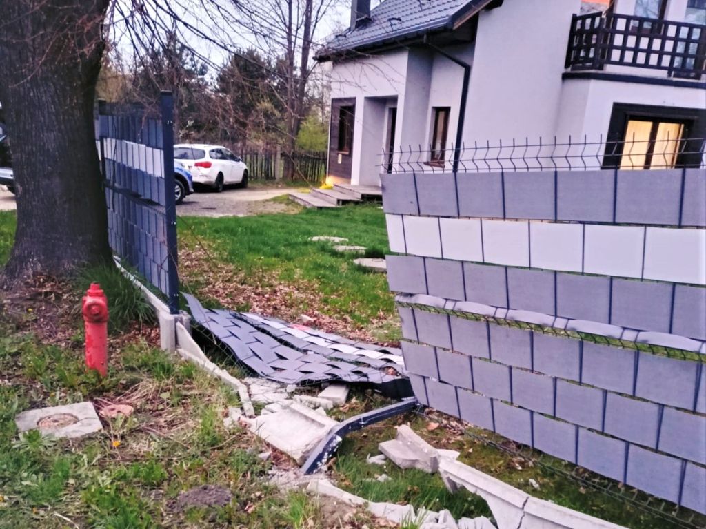 pijani traktorzyści, traktorzysta rozbił płot, Ornontowice, powiat mikołowski