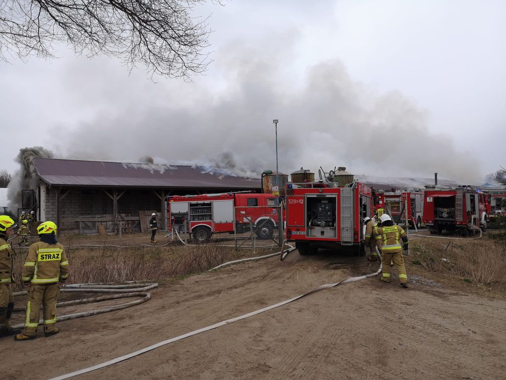 pożar budynku inwentarskiego, Świdrówko, KP PSP Olecko