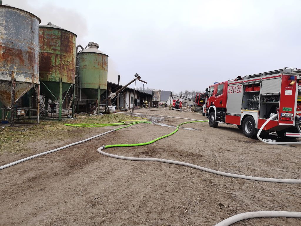pożar budynku inwentarskiego, Świdrówko, KP PSP Olecko