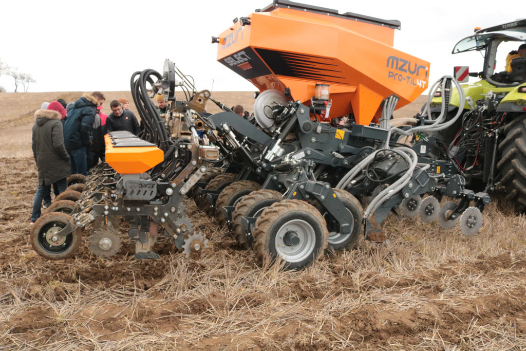 słonecznik, siewnik, studenci