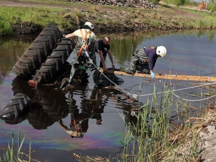 traktor w rowie, Piasecznia, powiat ostrołęcki, KMP Ostrołęka