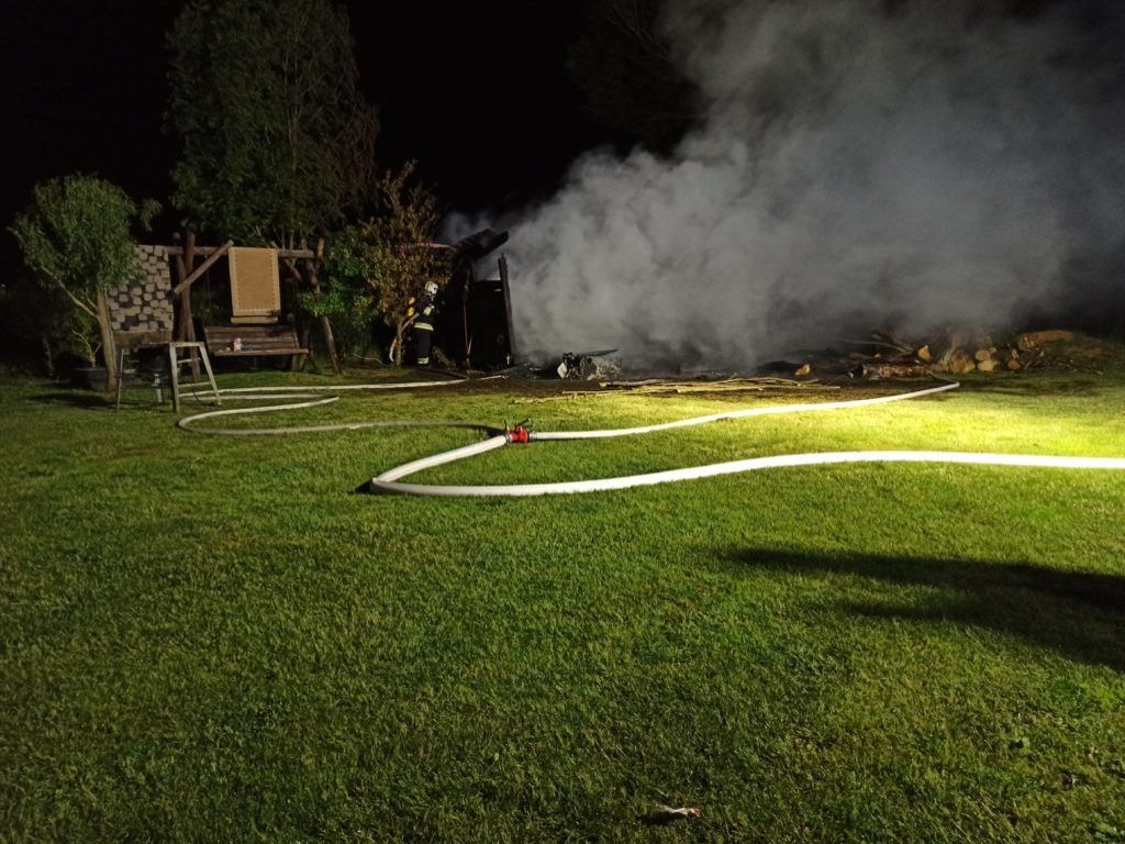pożar spichlerza, Gęś, gmina Jabłoń, KPP Parczew, Ewelina Semeniuk