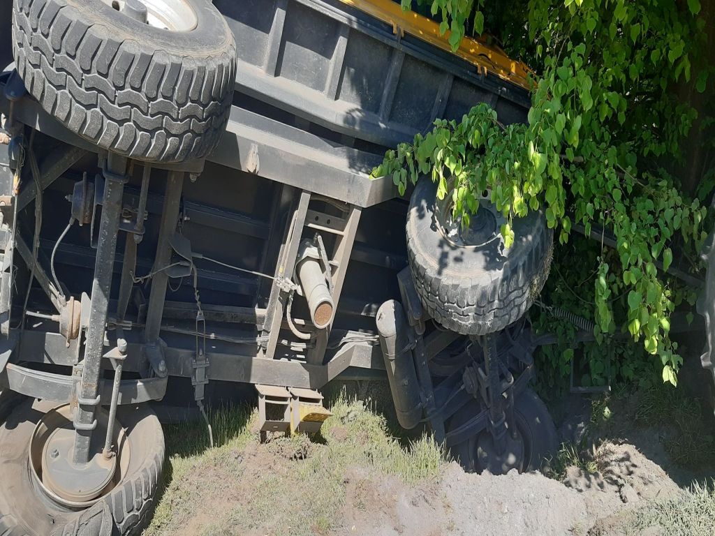 wypadki z udziałem ciągników rolniczych, transport zboża, Mojsławice, Marcin Lebiedowicz