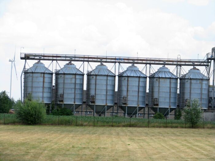 obrót państwową ziemią, Dorota Niedziela, Ryszard Bartosik, KOWR