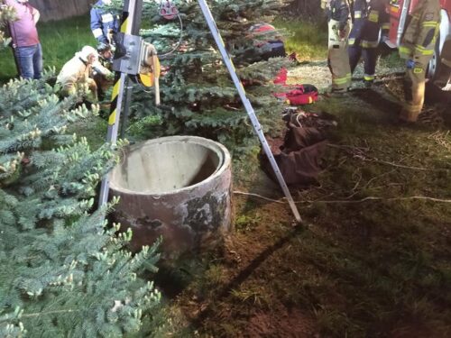 mężczyzna wpadł do studni, Łęki Górne, powiat dębicki, KP PSP Dębica