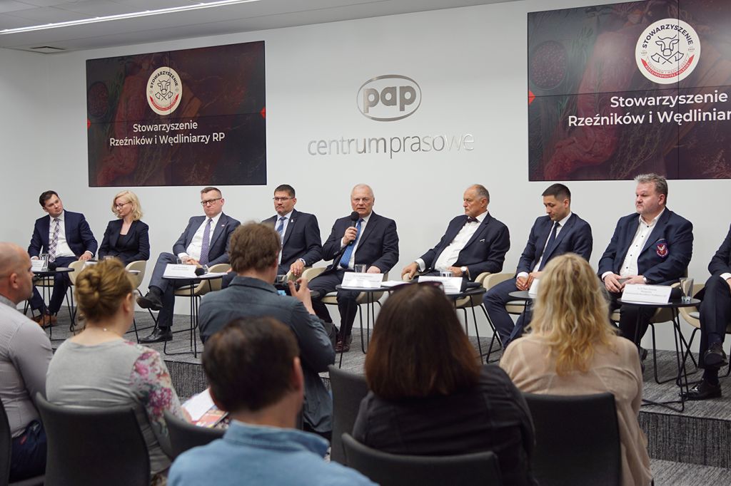 Stowarzyszenie Rzeźników i Wędliniarzy RP, główny lekarz weterynarii, mięso, wędliny, kryzys żywnościowy, trzoda chlewna