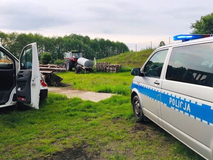 pijanii traktorzyści, KPP Szczytno, wypadki na posesjach