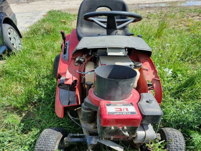 kradzież kosiarki samojezdnej, gmina Ryki, powiat puławski, kradzieze w gospdoarstwach