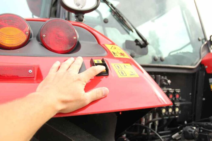 ciągniki McCormick, Dariusz Wilanowski, RPT, Rolniczy Przegląd Techniczny