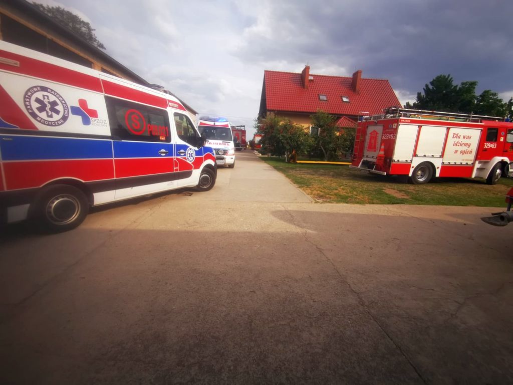 Mężczyźni wpadli do zbiornika z gnojowicą, Drożdżyce, powiat poznański