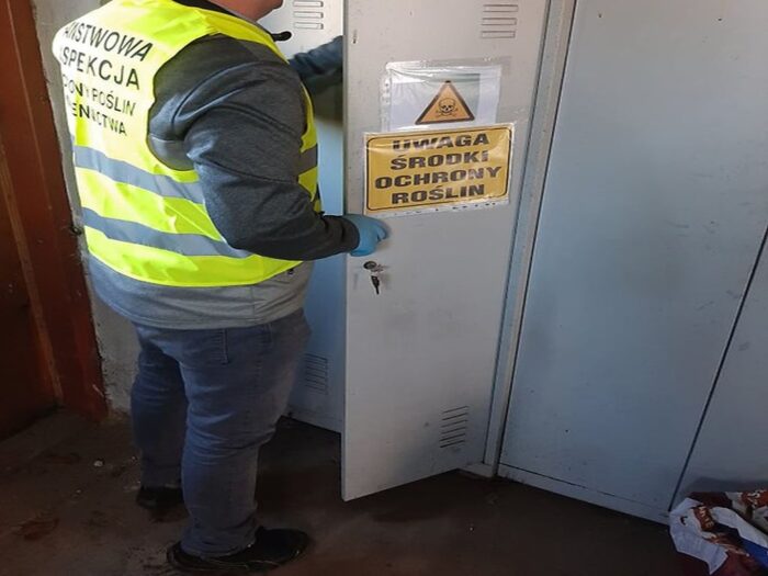 Izopyrazam, Środki ochrony roślin, preparaty funigicydow, PIORiN