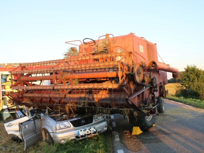 wypadek, kombajn, piecki