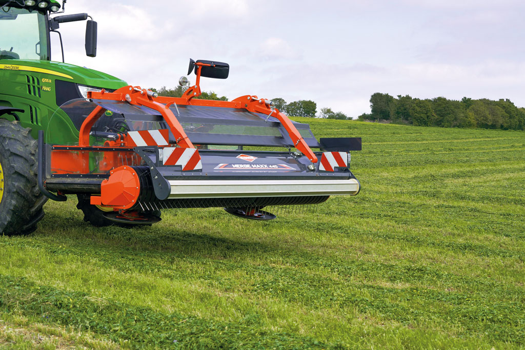 zgrabiarka taśmowa Merge Maxx 440 F, Kuhn, RPT, Rolniczy Przegląd Techniczny