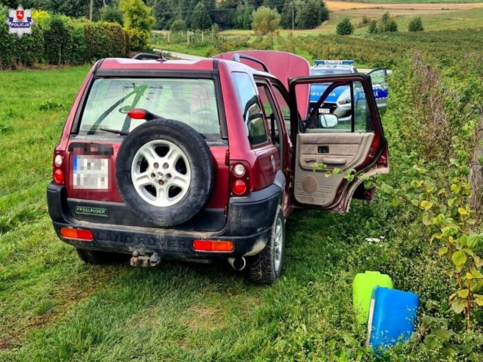 landrover, kradzież, urzędów