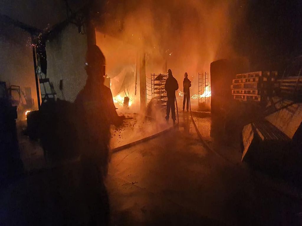 pożary w gospodarstwach, Tropiszów, JRG4Kraków, OSP Pobiednik Mały
