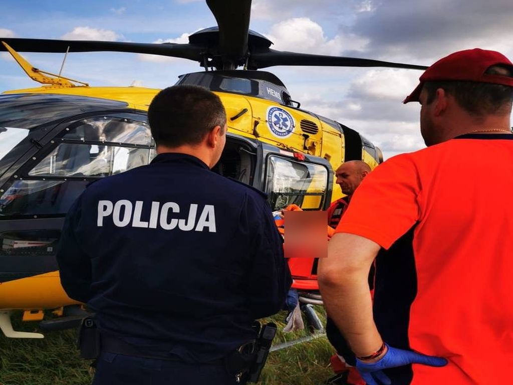 Rolnik przygnieciony drzwiami od stodoły,  gmina Trzcianne, KPP Mońki, śmigłowiec LPR