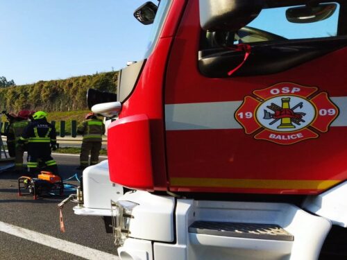 Strażak z OSP zginął podczas interwencji, autostrada A4, morawica