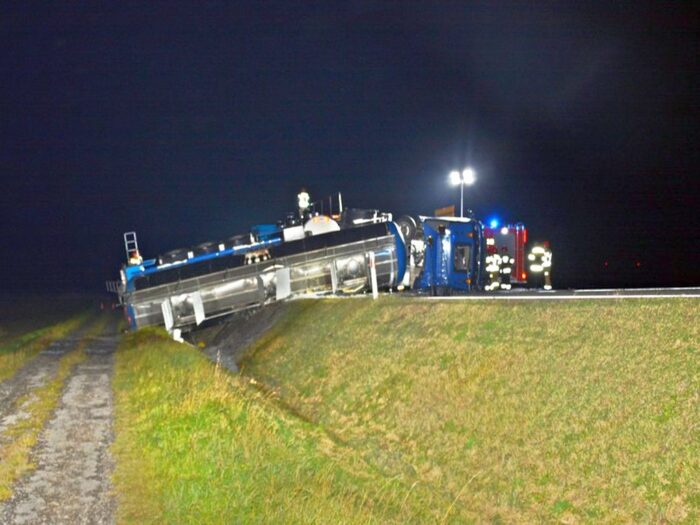 wypadek cysterny z  alkoholem etylowym, Rogi, powiat krośnieński, KMP Krosno