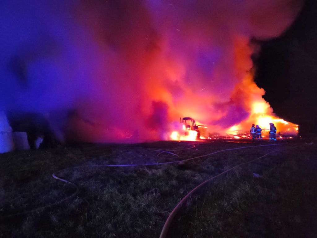 pożar stodoły, Żłobin, KP PSP Sejny, pożary w gospodarstwach