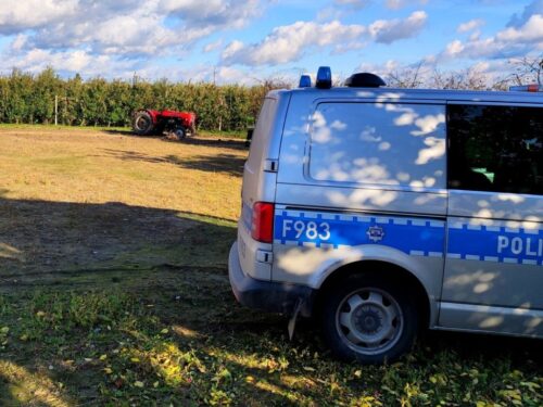 mężczyzna przygnieciony ciągnikiem, Agata Krawczyk, Wola Chojnata, powiat rawski