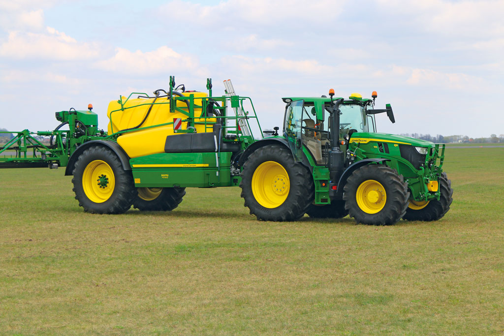 opryskiwacze przyczepiane John Deere, Karol Zgierski, RPT, Rolniczy Przegląd Techniczny