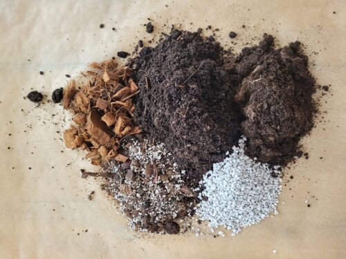 Podłoża do upraw, PIORiN, produkty nawozowe UE, torf, wełna mineralna